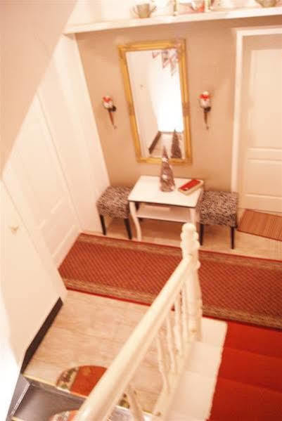 La Boutique House 2*